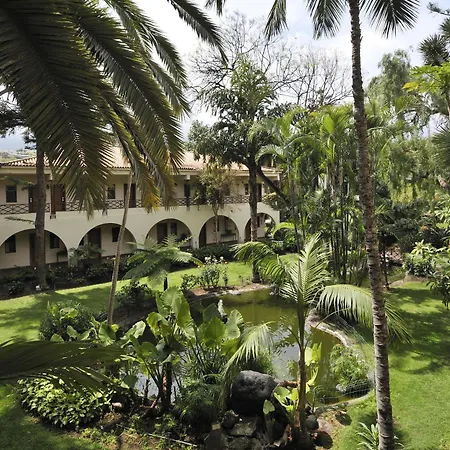 ホテル Parque San Antonio