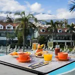 Отель Radisson & Residences Tenerife - Adults Only