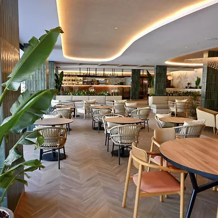 Hotel Radisson & Residences Tenerife - Adults Only Puerto de la Cruz (Tenerife)