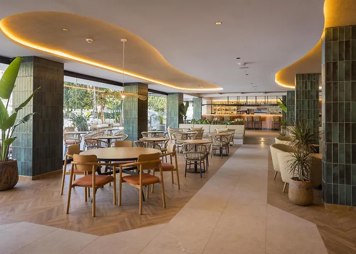 Radisson & Residences Tenerife - Adults Only Puerto de la Cruz (Tenerife)